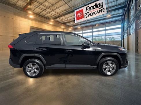 Used 2025 Toyota RAV4 XLE AWD/4WD image 3