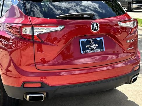Used 2024 Acura RDX SH-AWD image 6