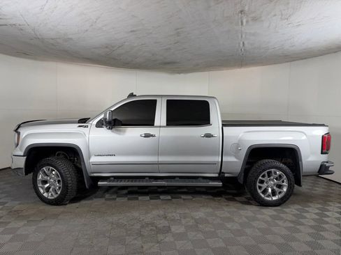 Used 2018 GMC Sierra 1500 SLT w/ SLT Premium Package image 15