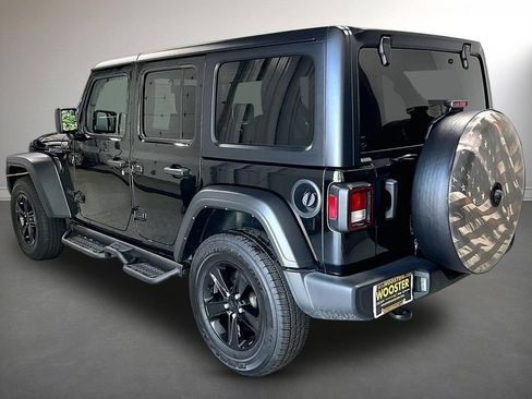 Used 2022 Jeep Wrangler Unlimited Sport AWD/4WD image 4