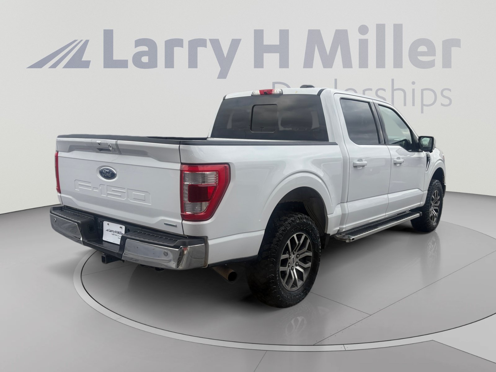 Used 2022 Ford F150 Lariat w/ Max Trailer Tow Package AWD/4WD image 5