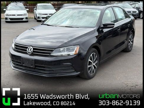 Used 2017 Volkswagen Jetta SE FWD image 1