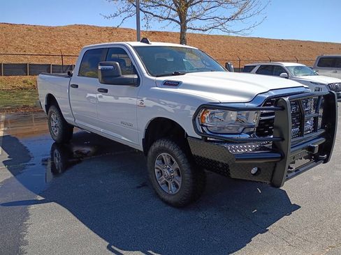 Used 2024 RAM 2500 Big Horn image 2