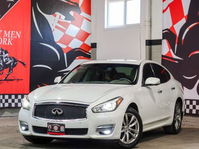Used 2015 INFINITI Q70 3.7