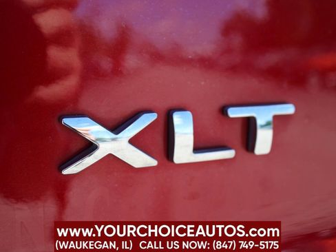 Used 2017 Ford Explorer XLT w/ Equipment Group 202A image 10