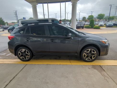 Used 2019 Subaru Crosstrek 2.0i Limited w/ Moonroof Package AWD/4WD image 2