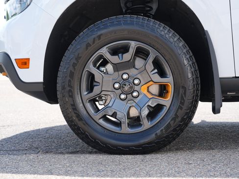 Used 2024 Ford Maverick Tremor w/ Tremor Off-Road Package AWD/4WD image 13