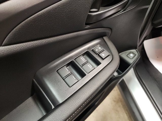 Certified 2025 Honda Ridgeline Sport image 19