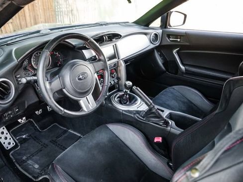 Used 2013 Subaru BRZ Limited RWD image 2
