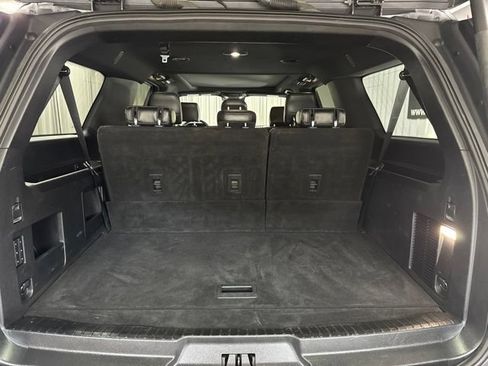 Used 2020 Ford Expedition Max XLT w/ Equipment Group 202A AWD/4WD image 10