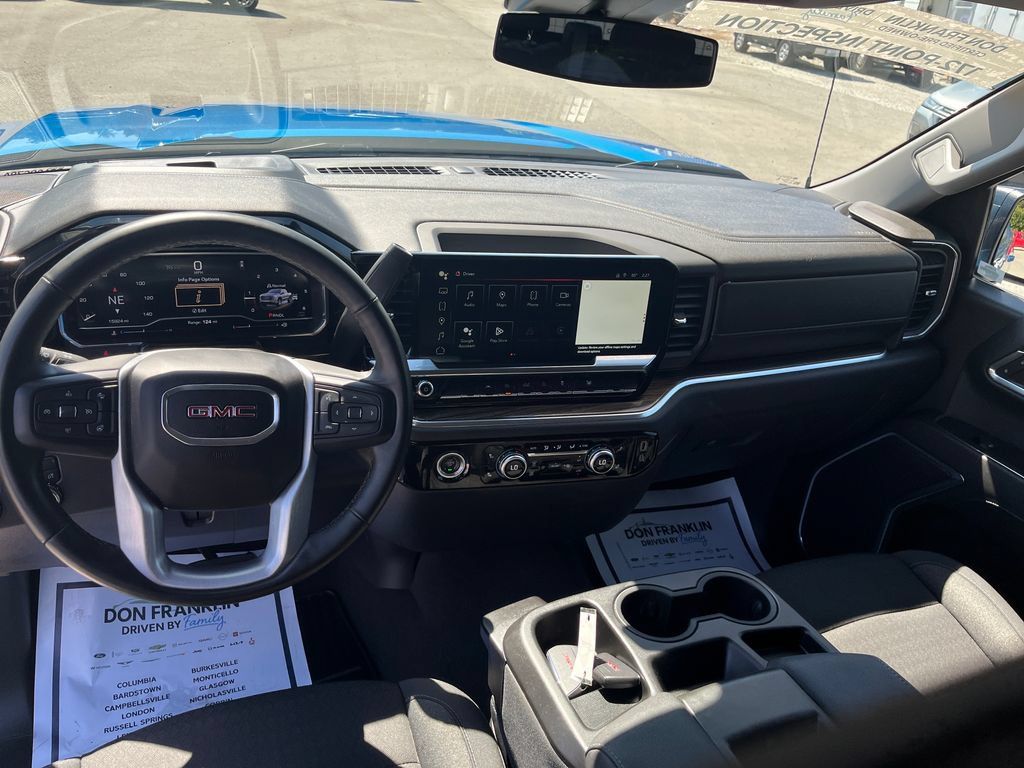 Used 2024 GMC Sierra 1500 Elevation AWD/4WD image 14