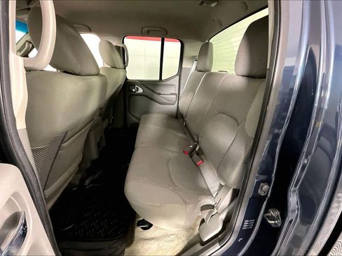 Used 2013 Nissan Frontier SV w/ SV Value Truck Pkg image 16