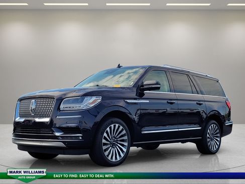 Used 2021 Lincoln Navigator L Reserve w/ Luxury Package AWD/4WD image 8