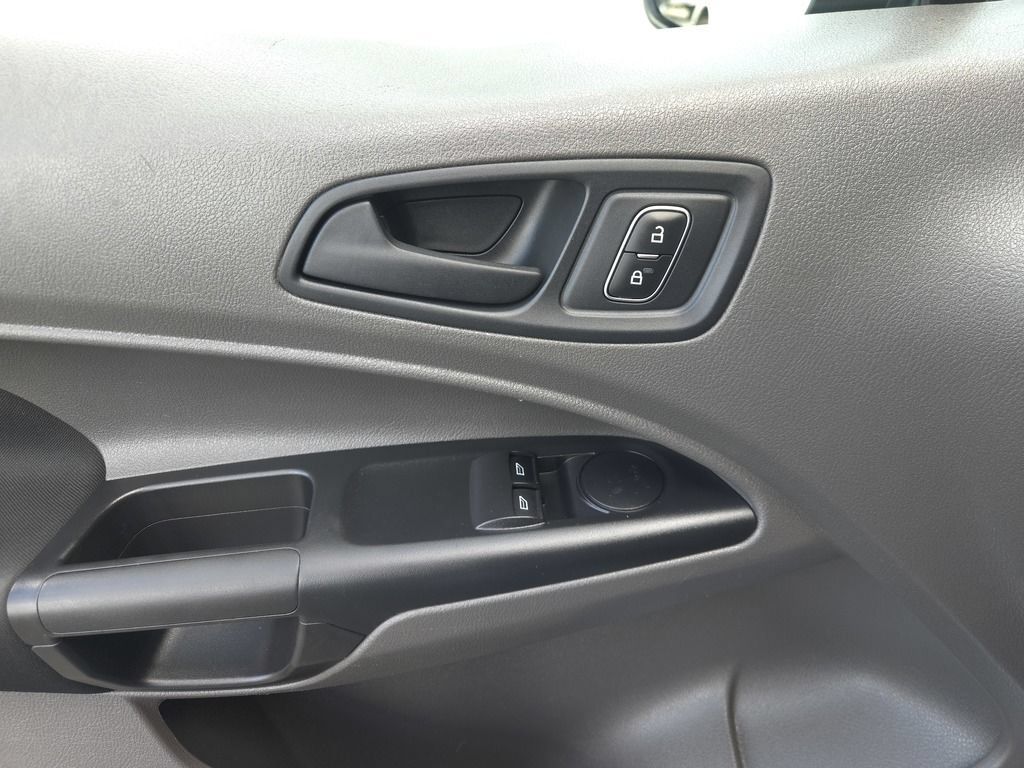 Used 2020 Ford Transit Connect XL FWD image 13
