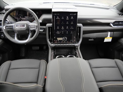 New 2026 GMC Yukon XL Elevation image 6