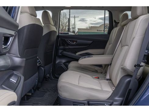 Used 2025 Subaru Ascent Premium w/ Premium Package image 13