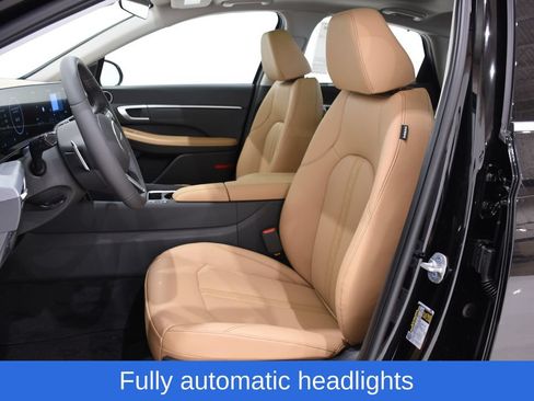 New 2025 Hyundai Sonata Limited FWD image 19