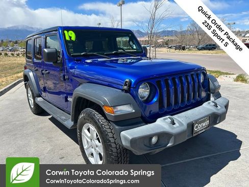 Used 2019 Jeep Wrangler Unlimited Sport S AWD/4WD image 1