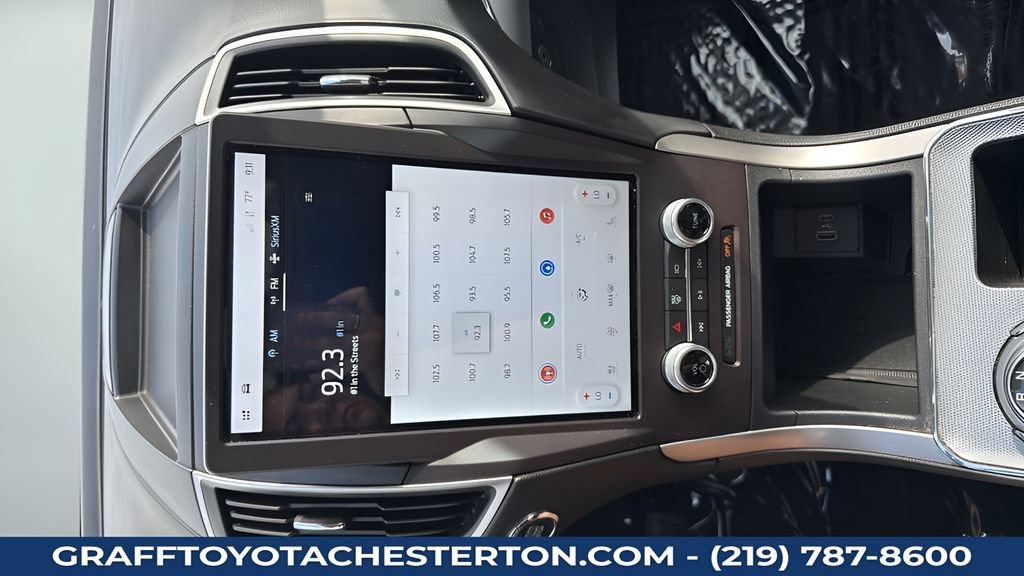 Used 2021 Ford Edge SEL w/ Convenience Package AWD/4WD image 18