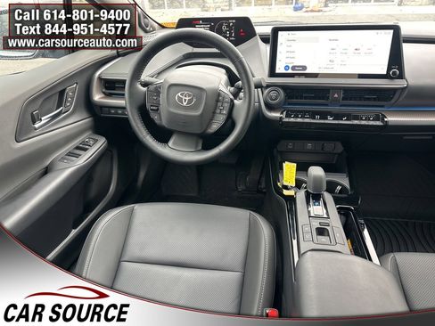 Used 2025 Toyota Prius Limited image 20