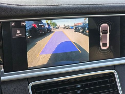 Used 2019 Porsche Panamera 4 image 27