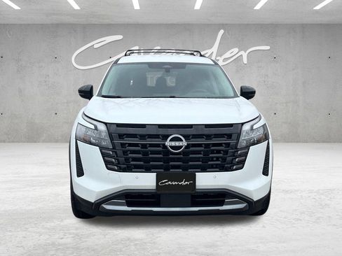 New 2026 Nissan Pathfinder SL image 18