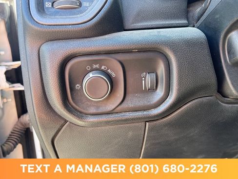 Used 2021 RAM 3500 Tradesman w/ Chrome Appearance Group AWD/4WD image 27