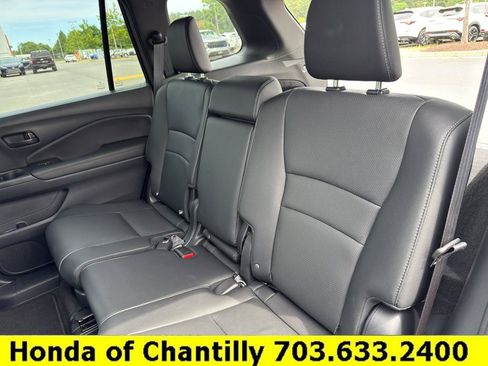Used 2023 Honda Passport EX-L image 24