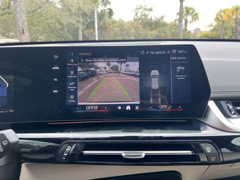 Used 2025 BMW X1 xDrive28i w/ Convenience Package image 24