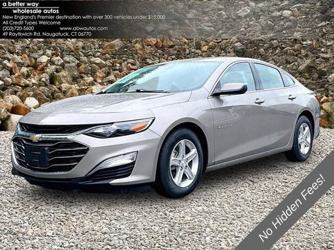 Used 2022 Chevrolet Malibu LS w/ Driver Confidence Package II FWD image 1