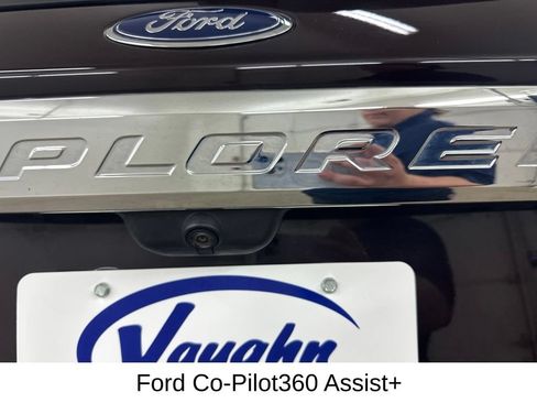 Used 2023 Ford Explorer XLT w/ Equipment Group 202A AWD/4WD image 18