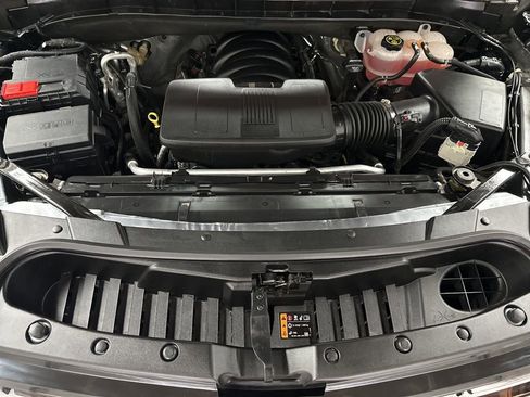 Used 2022 Chevrolet Tahoe Premier AWD/4WD image 37