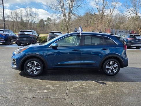 Used 2022 Kia Niro LXS image 6