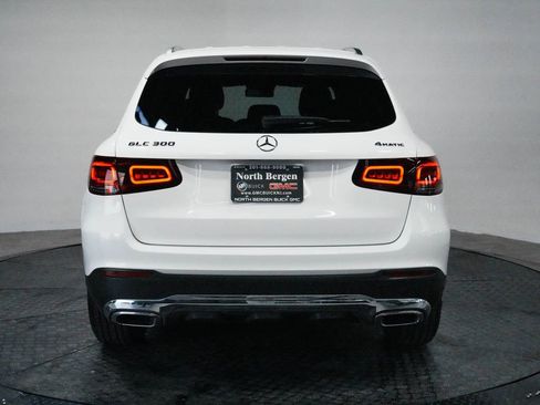 Used 2022 Mercedes-Benz GLC 300 4MATIC w/ Multimedia Package Lite image 7