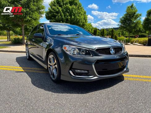 Used 2017 Chevrolet SS RWD image 9