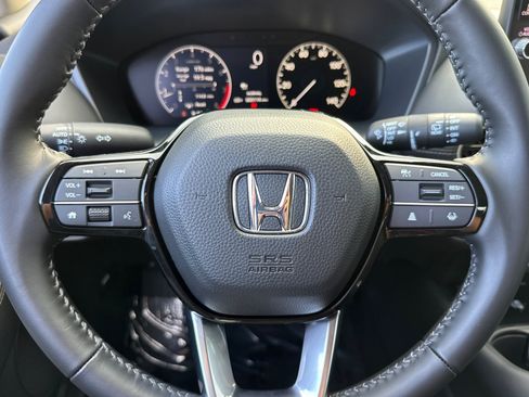 Used 2026 Honda HR-V EX-L image 11