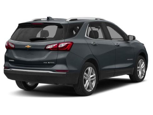 Used 2018 Chevrolet Equinox Premier AWD/4WD image 2