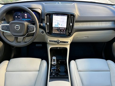 New 2026 Volvo XC40 B5 Plus w/ Protection Package Premier image 14