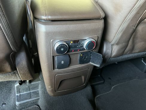 Used 2023 Ford Explorer King Ranch w/ Technology Package AWD/4WD image 25