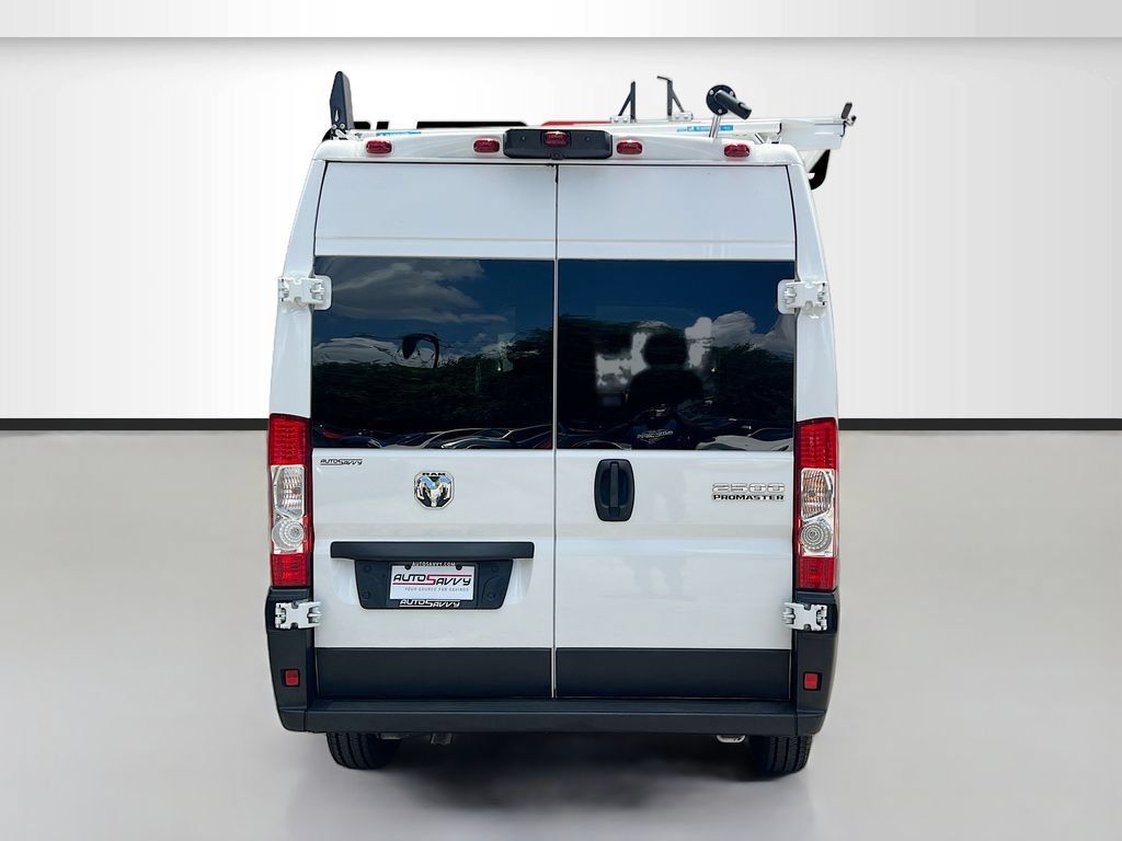 Used 2024 RAM ProMaster 2500 w/ Convenience Group FWD image 6
