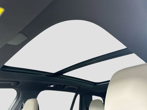 New 2026 Volvo XC90 B5 Plus w/ Protection Package Premier AWD/4WD image 20