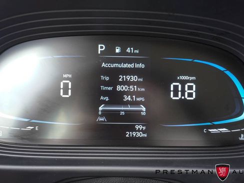 Used 2024 Hyundai Venue SE FWD image 21