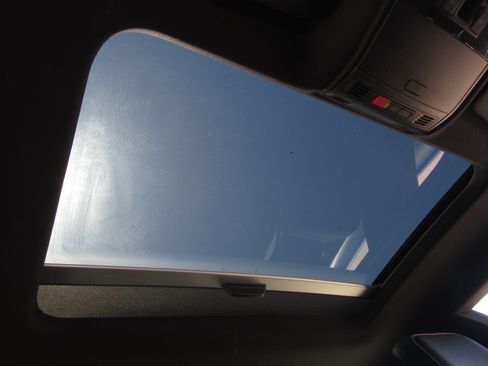 Used 2021 Volkswagen Arteon SEL Premium image 8