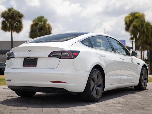 Used 2020 Tesla Model 3 Long Range AWD/4WD image 13