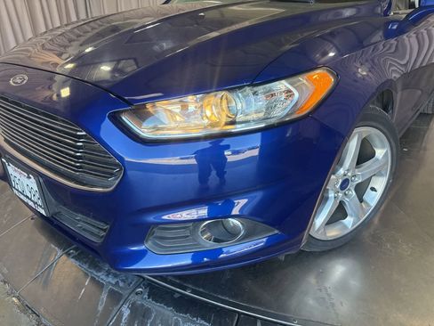 Used 2015 Ford Fusion SE w/ Equipment Group 201A image 7