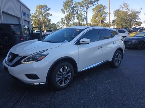 Used 2018 Nissan Murano S w/ Cargo Package FWD image 6