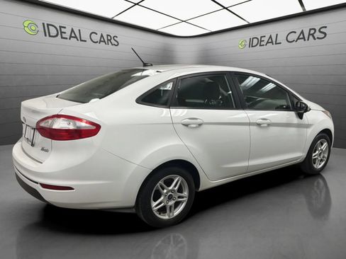 Used 2017 Ford Fiesta SE FWD image 5