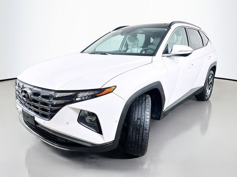 Certified 2024 Hyundai Tucson Limited image 3