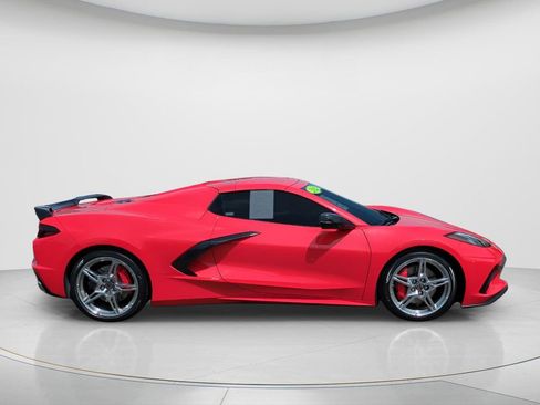 Used 2021 Chevrolet Corvette Stingray Premium Conv w/ Z51 Performance Package RWD image 4