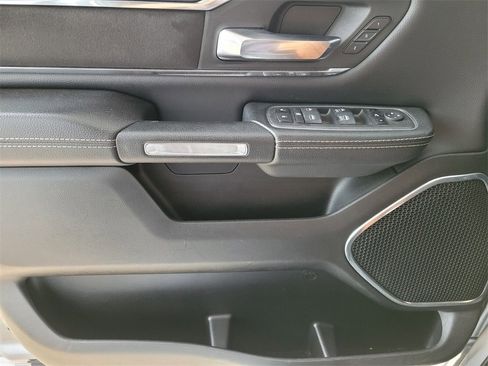 Used 2024 RAM 1500 Laramie image 31